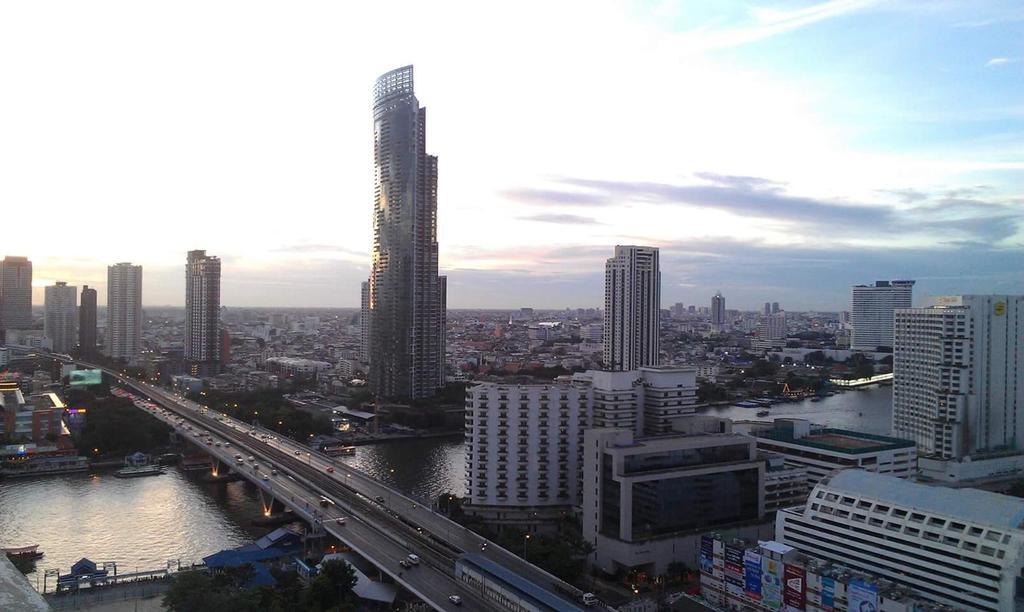 Big Orange Localstay At Siam Бангкок Экстерьер фото