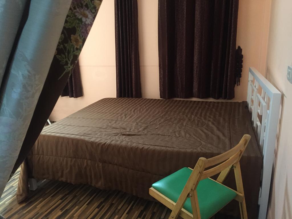 Big Orange Localstay At Siam Бангкок Экстерьер фото
